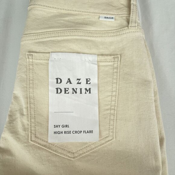 NWT Daze Shy Girl In Raw Cut-Off High Rise Crop Flare Jeans Beige Womens 31 - Picture 6 of 16